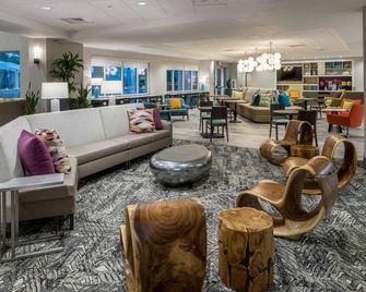 2 Convenient Units W/ Free Breakfast, Onsite Pool, Pet-Friendly Property! - Cape Canaveral - Lobby