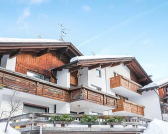 Rustic Apartment near Ski Areas with Wi-Fi, Garden and Terrace - Corvara in Badia - Building