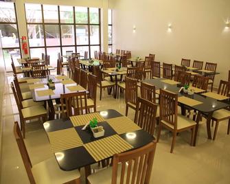 ستاي إن هوتل - إمبيراتريز - مطعم