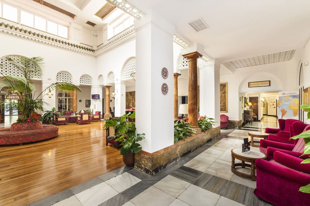 Globales Reina Cristina - Algeciras - Lobby