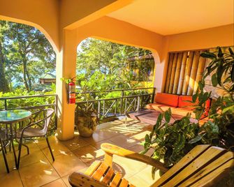 Mango Moon Villa - Manuel Antonio - Balcony