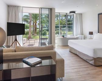 Melia South Beach - Palma de Mallorca - Bedroom