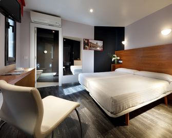 Exe Hotel El Magistral - Oviedo - Bedroom