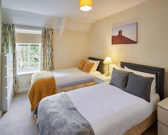 Host & Stay - Melody's Cottage - Belford - Bedroom