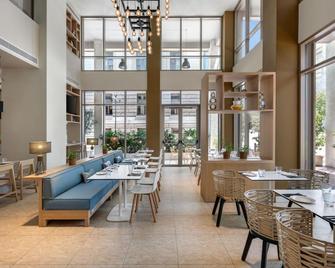 Casual Kubic Athens - Atenas - Restaurante