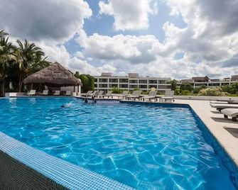 1-Bedroom Unit With Convenient Access to the Pool and Beach - Cozumel - Pool