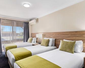 Quality Inn Carriage House - Wagga Wagga - Bedroom