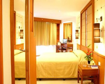 Royal Twins Palace Hotel - Pattaya - Habitación