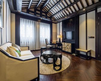 Changdehe Street Kaiyuan Yiju Hotel - Changde - Bedroom