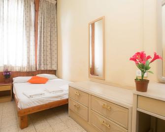 Momo's Hostel - Tel Aviv - Yatak Odası