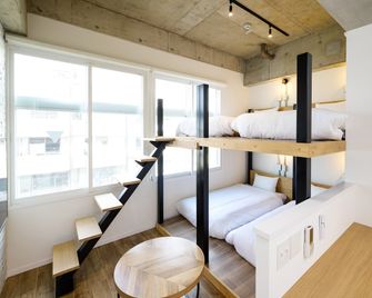 Hotel The Cube Naha Kokusai Street - Naha - Bedroom