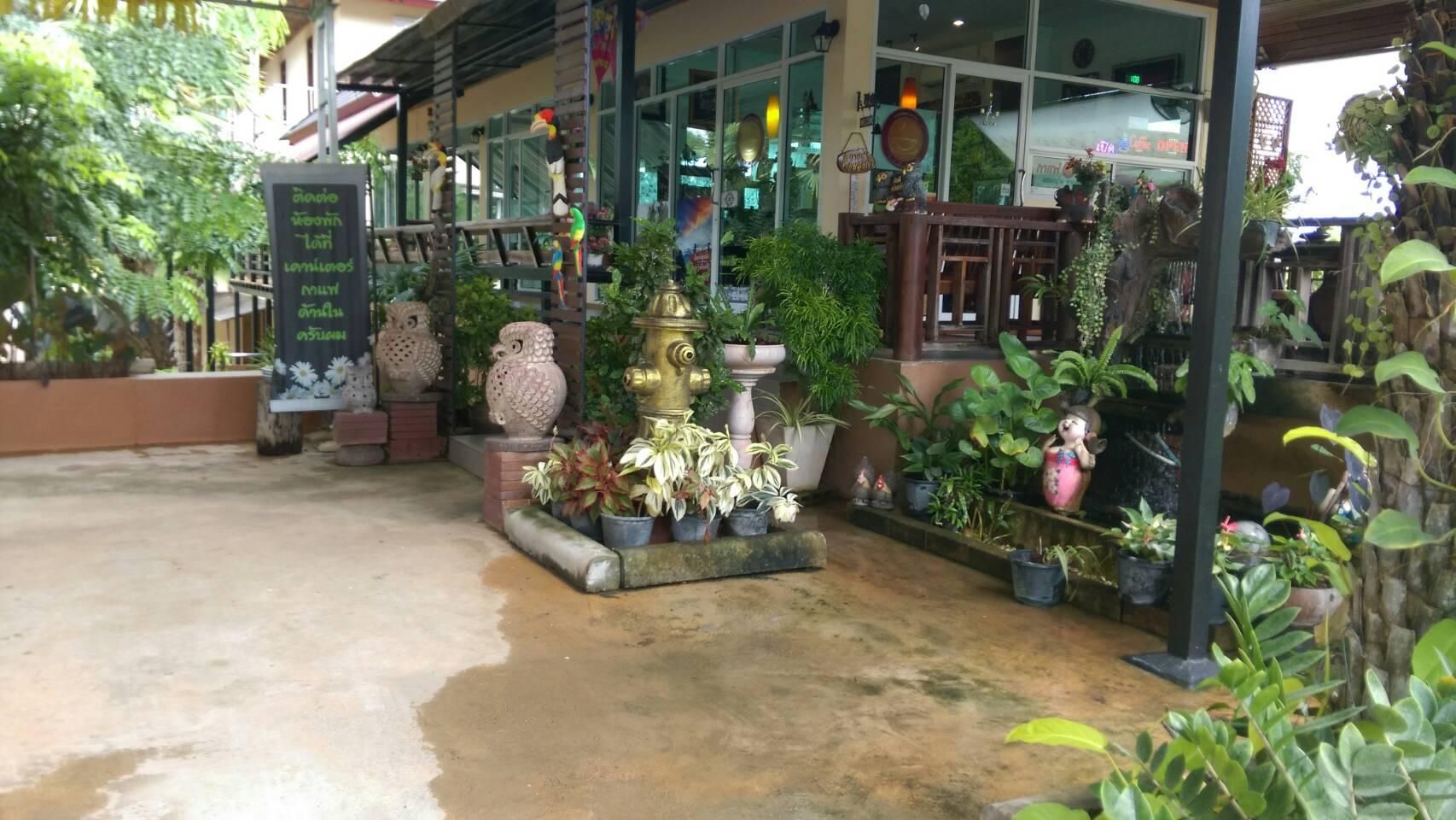 Saiyokyaicoffee&Room - Sai Yok - Gebouw
