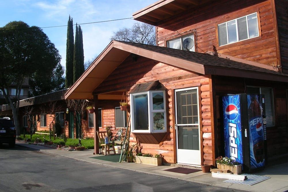 Rainbow Lodge - Lakeport - Gebouw