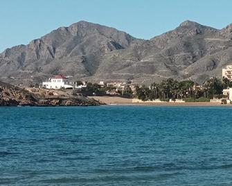 SunRise Den, a pie de playa, vista al mar y piscina - Puerto de Mazarron - Beach
