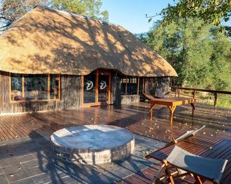 Bushriver Lodge - Mica - Patio