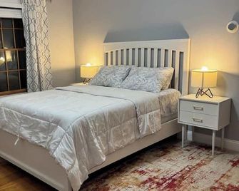 Cozy Room by Hofstra University - Uniondale