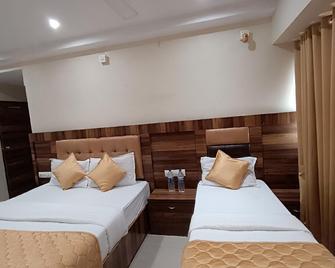 Rk Hotel - Mumbai - Quarto