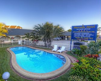 Sunshine Coast Airport Motel - Marcoola - Pool