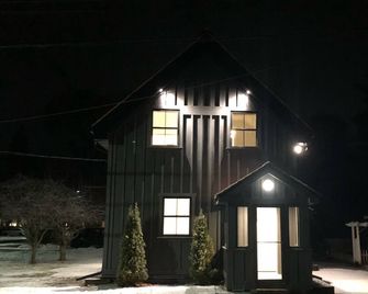 Century Home in Bracebridge Muskoka - Bracebridge