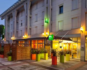 ibis Styles Antibes - Antibes - Building