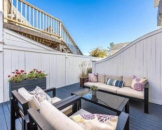 The Inn at 7 Central - Provincetown - Ban công