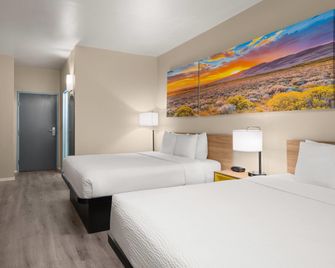 Days Inn & Suites by Wyndham Airport Albuquerque - Albuquerque - Dormitor