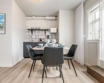 The Swan House Hotel by ylma - Reykjavik - Ruokailuhuone