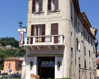 Hotel Spagna - Arona - Budova