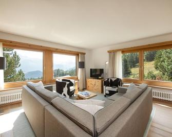 Berghotel Randolins - St. Moritz - Living room