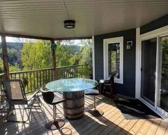 Spa & River - Aux Berges du Nord 3 - Prévost - Balcon