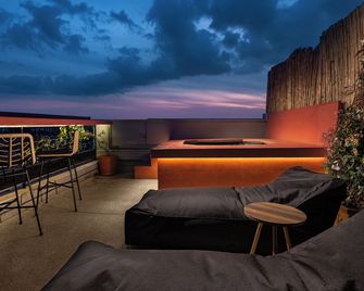 Athens Odeon Hotel - Ateny - Balkon