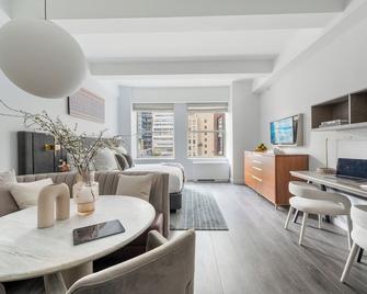 17John - New York - Dining room