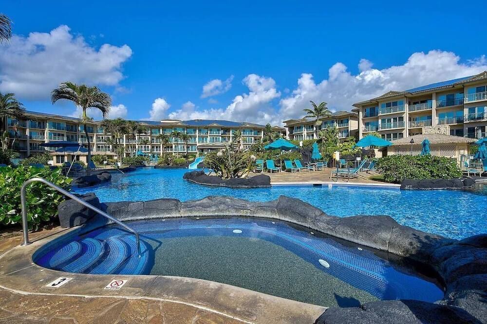 Waipouli Beach Resort | Spacious 2bd Retreat -Lazy River, Spa & Central Location - Kapaa - Piscine