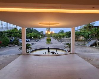 Brits Hotel Pangkalan Bun - Pangkalanbuun - Lobby