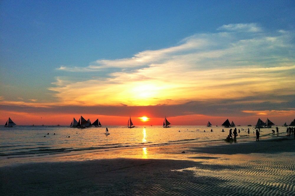 لوكس بوتيك بوراكاي