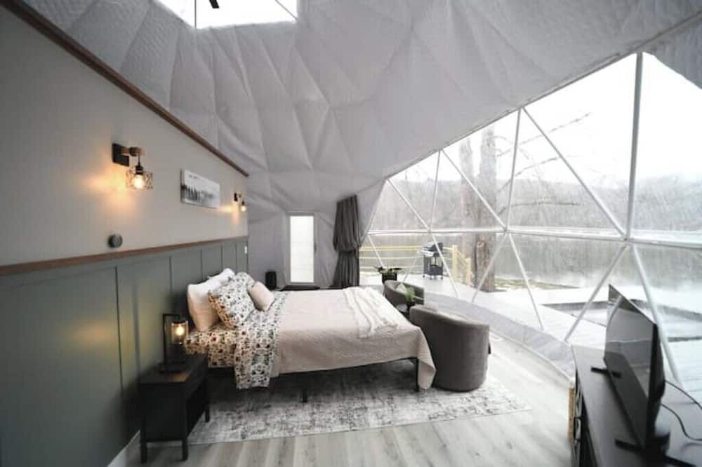 Downstream Dome