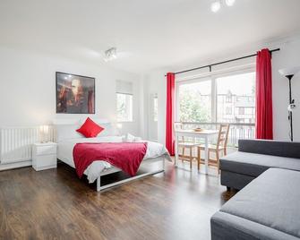 Donatello Rooms Tower Bridge - London - Bedroom