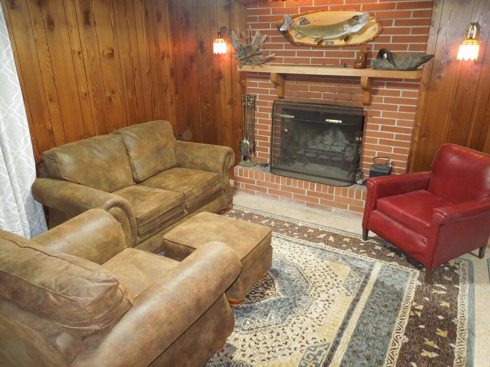 Quiet Bird River Bungalow and Nature Retreat Pet Friendly