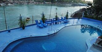 Ganga Beach Resort - Rishikesh