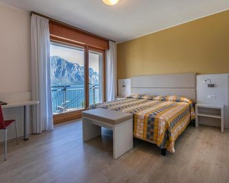 Hotel Astoria - 3stelle S - Malcesine - Habitación