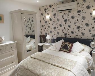 Best Area Close to Leeds Centre - Leeds - Bedroom
