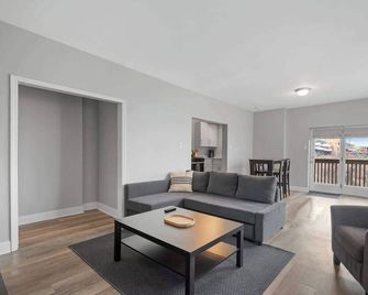 Mt Washington Gem-Private Deck-Stunning City Views - Pittsburgh - Sala de estar