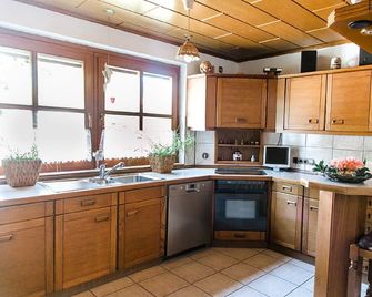 Hohes Ferienhaus - Heiligenstadt - Cocina