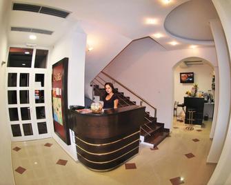 Villa Milka - Ohrid - Front desk