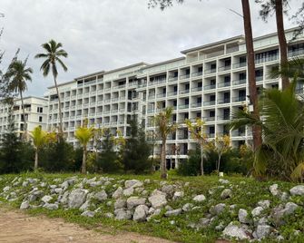 Merito property sdn bhd - Sematan - Building