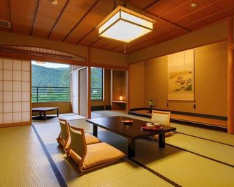 Kawakin - Tonami - Eetruimte