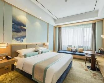 Century Runhua Hotel - Jinan - Schlafzimmer