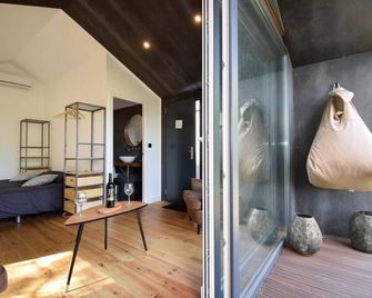 Village Cascais Guest House - Cascais - Habitación