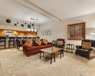 Splendor in the Sierras Timber Ridge 3 Bedroom 3 Condo by RedAwning - Kirkwood - Sala de estar