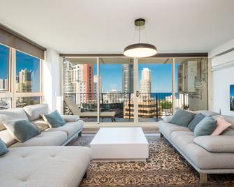 Condor Apartments by Gold Coast Premium - Surfers Paradise - Living room